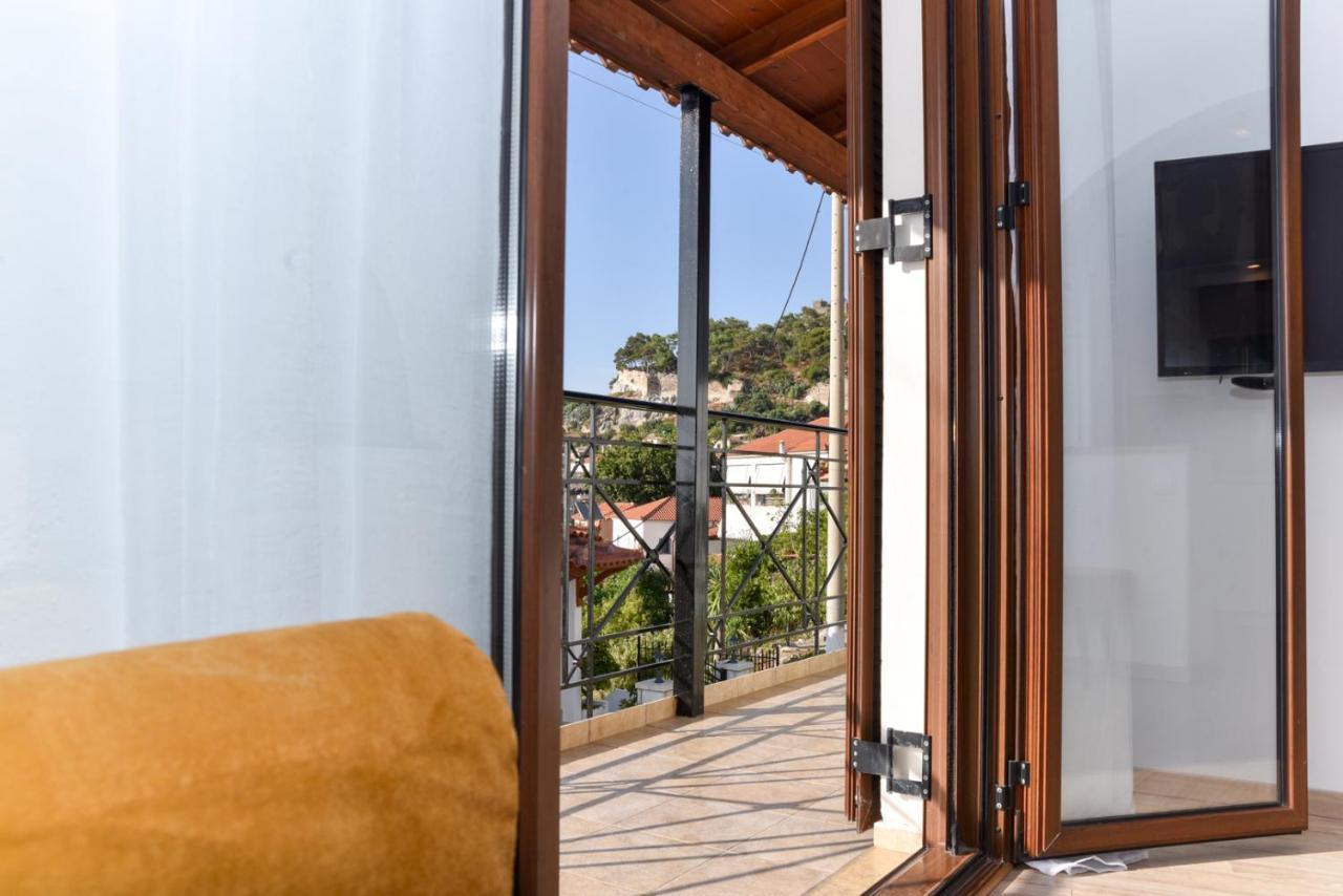 Ferienwohnung Prana'S Castle Kyparissia Exterior foto